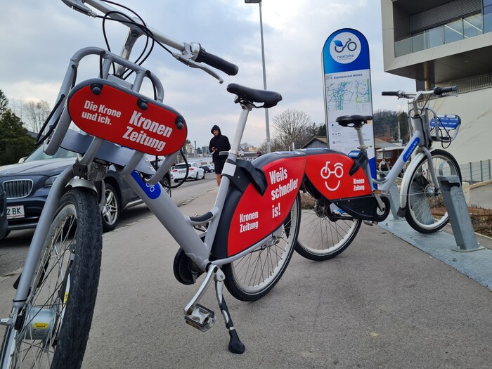 Wer kein eigenes Fahrrad besitzt, der kann sich auch eines an den vielen nextbike Radstationen ...