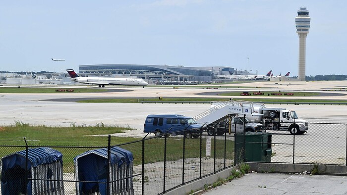 Kurz vor der Landung am Hartsfield-Jackson International Airport begannen die gefährlichen ...