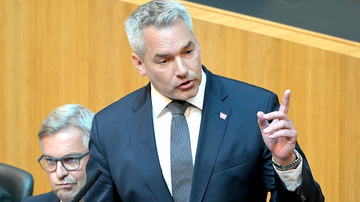 Bundeskanzler Nehammer verteidigte das jüngste Anti-Teuerungs-Paket der Regierung.