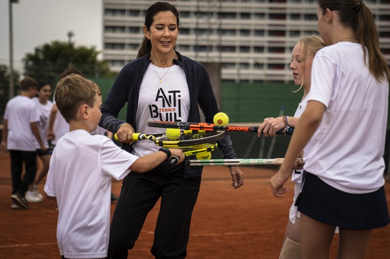 Vor wenigen Tagen erst engagierte sie sich bei einem gemeinnützigen Sport-Event und schlüpfte dafür selbst in die Trainingsschuhe. (Bild: Thomas Traasdahl/RitzauScanpix)