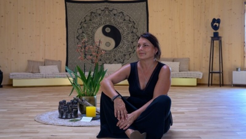 Claudia Pallan in ihrer Jurte (Bild: Attila Molnar)