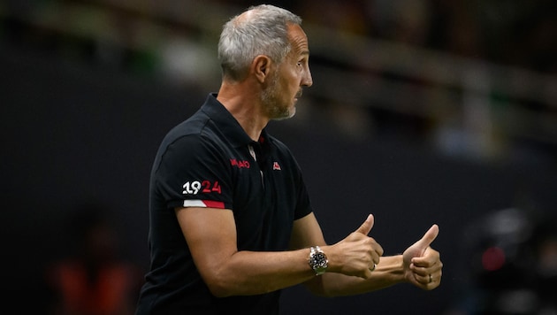 Monaco-Trainer Adi Hütter darf sich über einen neuen Stürmer freuen. (Bild: APA/AFP/LOIC VENANCE)