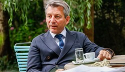 Jürgen Meindl war secheinhalb Jahre Kunstsektionsleiter. Ab heute bekleidet er die Posten als Botschafter in Belgien und Ständiger Vertreter bei der NATO. (Bild: Tschepp Markus)