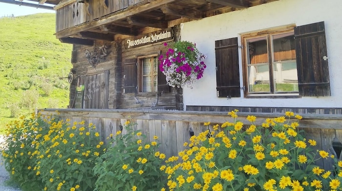 In der Achentalalm wird eingekehrt.