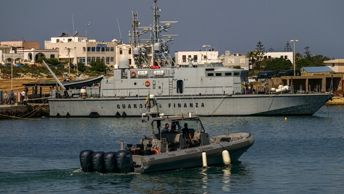 Die Guardia di Finanza patroulliert auf Lampedusa