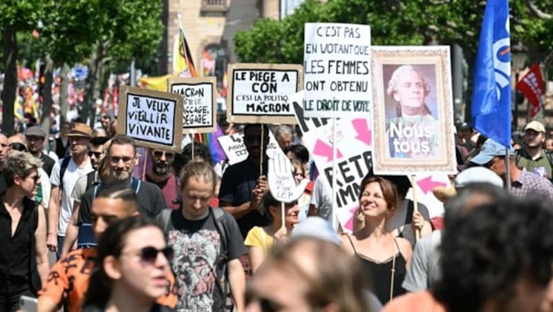 Die Proteste gegen die Reform hielten im ganzen Land mehrere Wochen an - vergebens. (Bild: AFP)