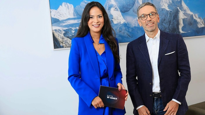 Herbert Kickl (FPÖ) im Gespräch mit Katia Wagner