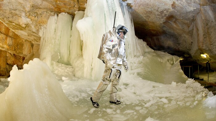 Mehr als elf Jahre liegt die Mission in der Dachstein-Rieseneishöhle zurück. Ein ...