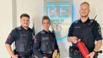 Cedric, Lisa und Philipp von der Bereitschaftseinheit (BE). (Bild: LPD Wien, Krone KREATIV)