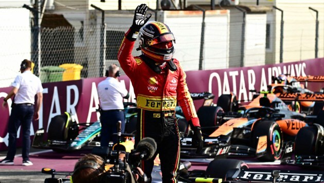 Carlos Sainz ließ Ferrari jubeln. (Bild: APA/AFP/Ben Stansall)