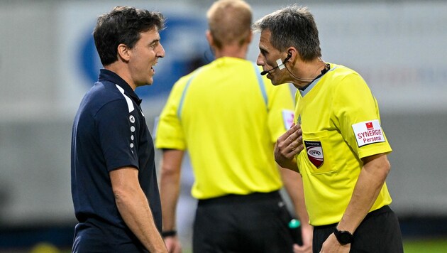 Ärger bei Altach-Trainer Joachim Standfest (Bild: GEPA pictures)