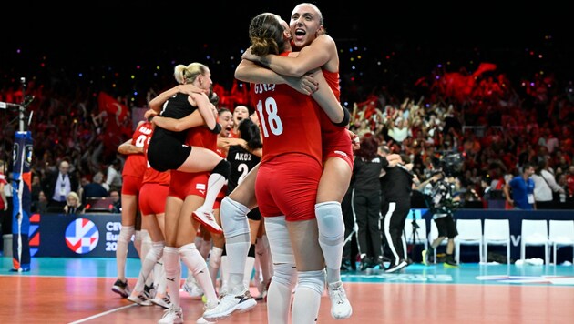 Historischer Moment für Türkeis Volleyballerinnen