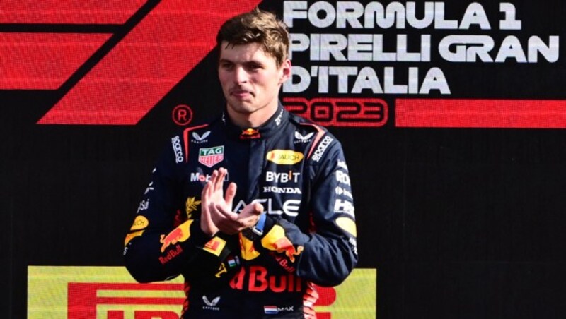 Wer soll Max Verstappen stoppen? (Bild: APA/AFP/Marco BERTORELLO)
