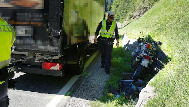 Ein deutscher Motorradfahrer (56) verunglückte am Montag in Häselgehr tödlich. (Bild: Zoom.Tirol, Krone KREATIV)