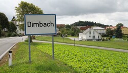 Im 1000-Einwohner-Ort Dimbach wurde der Schulbusbetrieb eingestellt, 33 Kinder sind davon betroffen (Bild: Christoph Gantner)