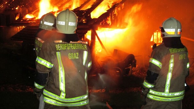 Insgesamt rückte die Berufsfeuerwehr Graz im Vorjahr 6082-mal aus. Darunter waren 2183 Brandeinsätze. (Bild: Berufsfeuerwehr Graz)