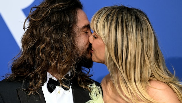 Tom Kaulitz und Heidi Klum bekamen im Liebes-Urlaub auf St. Barth ein schlüpfriges Angebot. (Bild: APA/AFP/Stefano Rellandini)