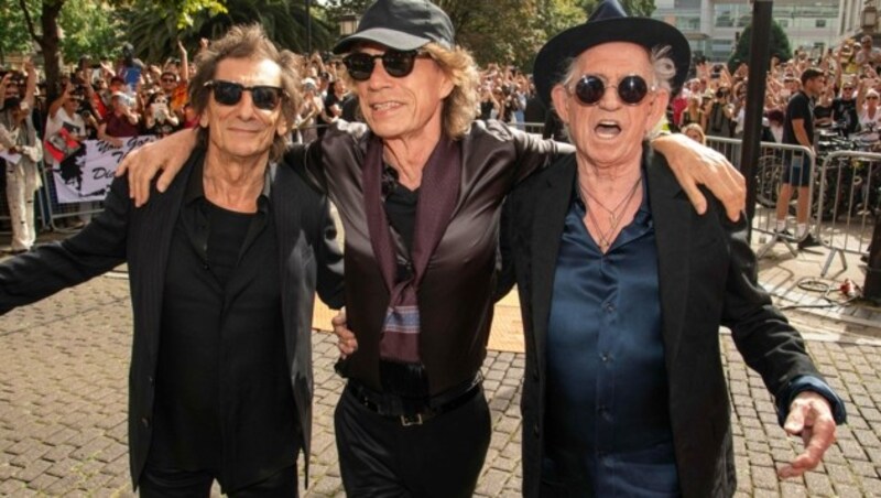 Die Stones kommen im Hackney Empire Theatre an. (Bild: Universal Music)