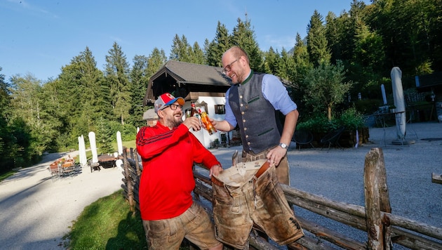 Daniel Sommerluksch und Christian Eibl samt Lederhose