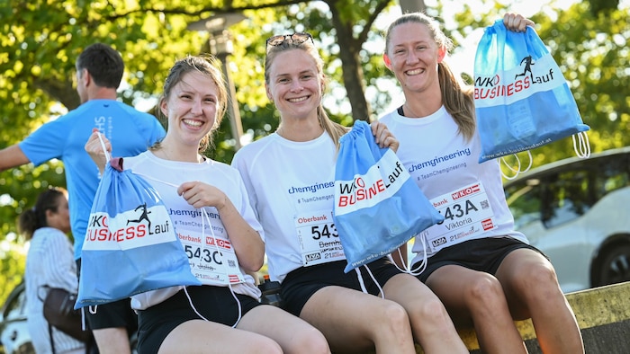 Das Chemgeneering-Trio Hedwig Viehböck, Katharina Pointner und Viktoria Groll (v. l.) mit seinen ...
