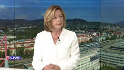 „Krone“-Journalistin Conny Bischofberger glaubt, dass ein Kurz-Comeback in einigen Jahren wohl wieder möglich wäre. (Bild: krone.tv)