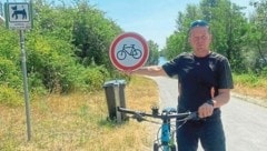 Gemeinderat Toni Mahdalik (FPÖ) will die Radfahrer aus der Hundezone am Ufer der Neuen Donau auf der Donauinsel verbannen. (Bild: FPÖ/Toni Mahdalik)