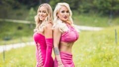 Die Reality-Beautys Vanessa Mariposa und Sanja Alena sind heiß auf den Sieg im „Forsthaus Rampensau“. (Bild: ATV/Bernhard Eder)