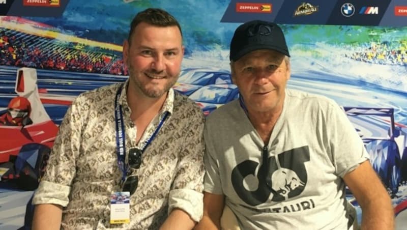 ...und traf Gerhard Berger nach seinem „Hoppala“ (Bild: Stefan Schnittka)