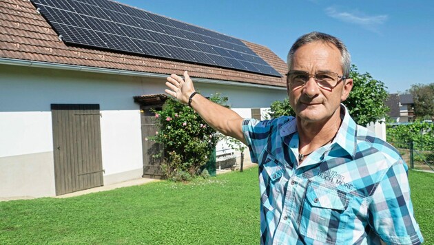 Manfred Schuchlenz aus Pirching hat diese Anlage mit einer Leistung von 8 kWpeak errichten lassen. Einspeisen kann er aber nichts. (Bild: Sepp Pail)