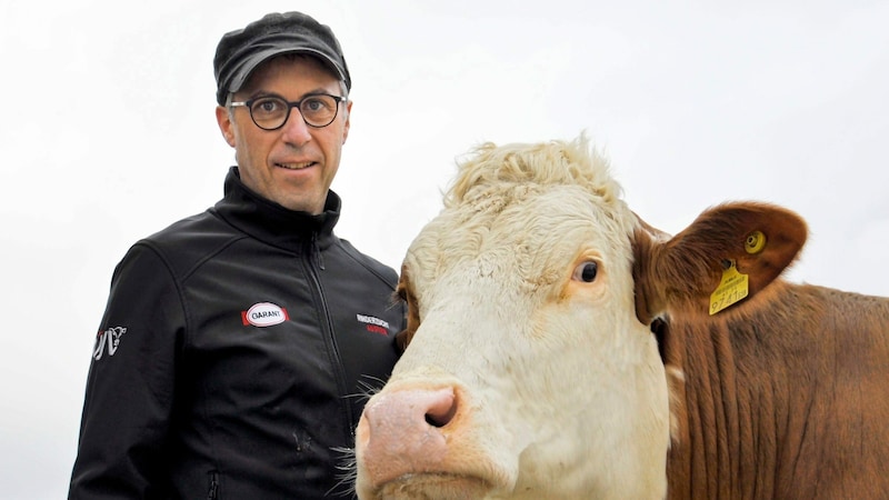 Bauernbund-Chef Georg Strasser weiß um den Wert und Preis der heimischen Erzeugnisse.  (Bild: Bauernbund)