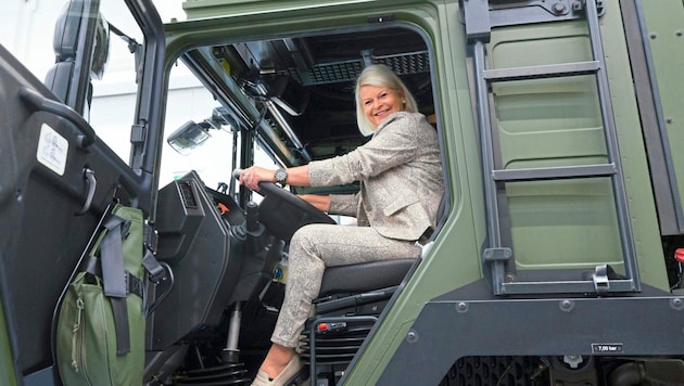 Die Niederösterreicherin Klaudia Tanner hat sich mit dem Verzicht auf Gegengeschäfte den Unmut der Wirtschaft zugezogen. Man hätte fette Aufträge lukrieren können.