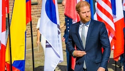 Prinz Harry bei seiner Ankunft vor dem Rathaus in Düsseldorf (Bild: Dutch Press Photo Agency / Action Press / picturedesk.com)