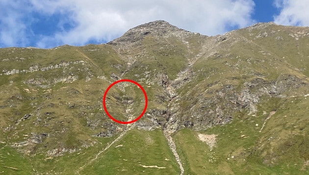 Hier stürzte der Alpinist in den Tod. (Bild: zoom.tirol, Krone KREATIV)