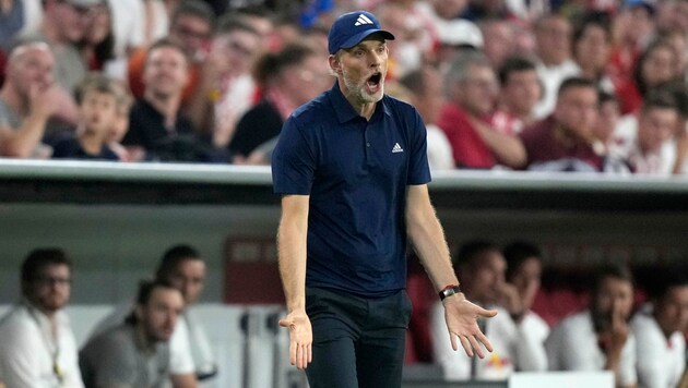 Thomas Tuchel fehlt gegen Manchester United. (Bild: AP Photo/Matthias Schrader)