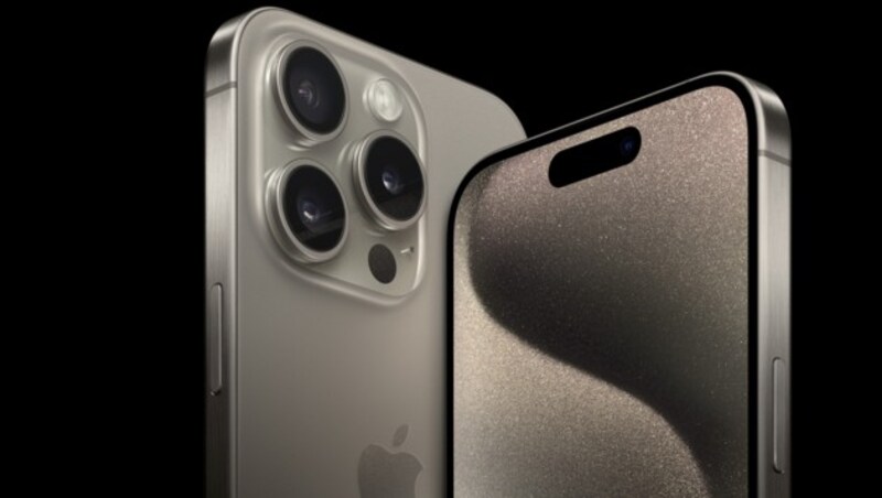 Das iPhone 15 Pro/Max wird in Titan gehüllt - das schlägt sich auch im Preis nieder. (Bild: Apple)