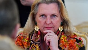 Ex-Außenministerin und Lobbyistin Karin Kneissl (Bild: AFP )