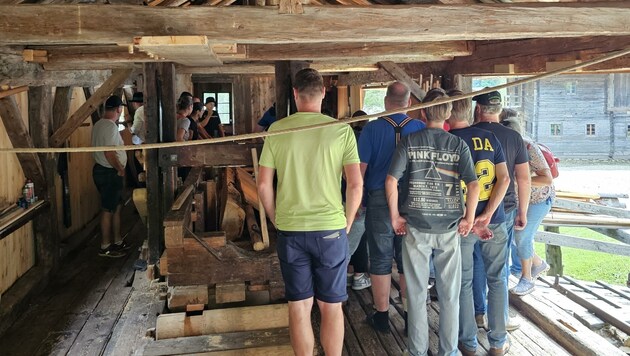 Zahlreiche Besucher pilgerten zu den Mühlen nach Innervillgraten, um in eine längst vergangene Zeit einzutauchen. (Bild: Gemeinde Innervillgraten)