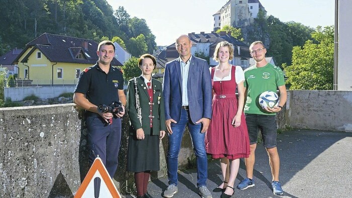 „Jeder Ehrenamtliche ist gleich wichtig“ - ist sich Bürgermeister Franz Fischer sicher.