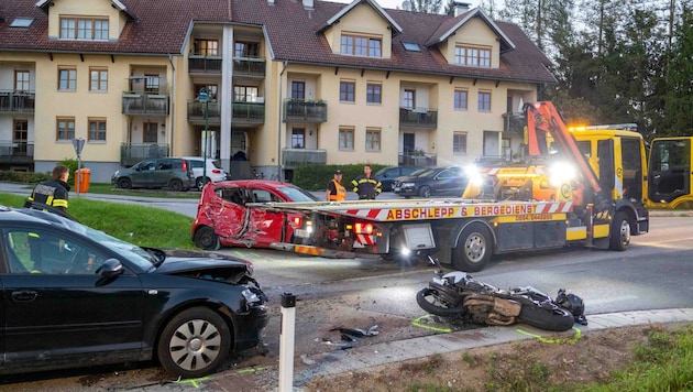 Der 82-jährige Innviertler war unerlaubterweise in einem roten Opel unterwegs, als er beim Abbiegen den 21-jährigen Motorradfahrer Christian S. übersah. (Bild: Scharinger Daniel)