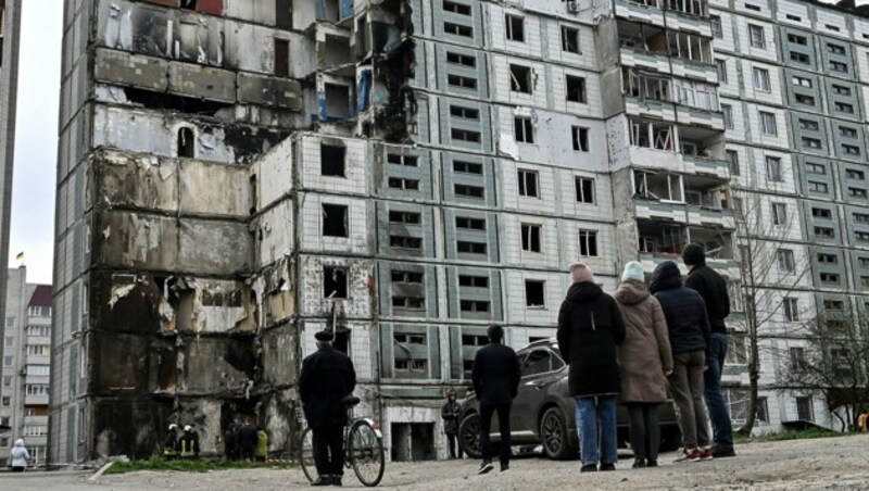 Auch wenn Uman von der Front weiter weg ist, starben hier bereits Zivilisten durch Bombardements. (Bild: APA/AFP/Genya SAVILOV)