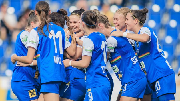 Frauen-Team des SKN St. Pölten