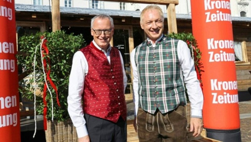 „Steirerkrone“-Chefredakteur Klaus Herrmann und „Krone“-Geschäftsführer Gerhard Valeskini (Bild: Christian Jauschowetz)