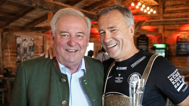 Alt-LH Hermann Schützenhöfer mit Sturm-Präsident Christian Jauk (Bild: Pail Sepp)