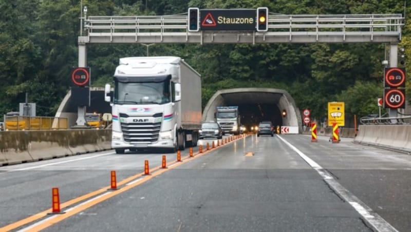 Erstmals wurden alle fünf Tunnel mit Gegenverkehr geführt. (Bild: Gerhard Schiel)