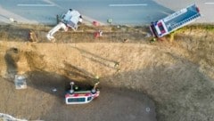 Der Kindertransporter stürzte in St. Marien um - zum Glück gab es keine Verletzten. (Bild: fotokerschi)