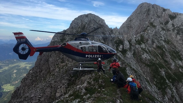 Die Libelle Tirol hebt dann ab, wenn sich Unverletzte in Bergnot befinden. Ein Großteil der Einsätze wird verrechnet. (Bild: BMI/Flugpolizei)