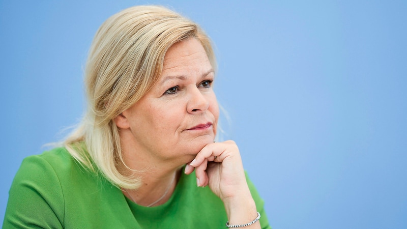 Deutsche Innenministerin Nancy Faeser (Bild: AP)