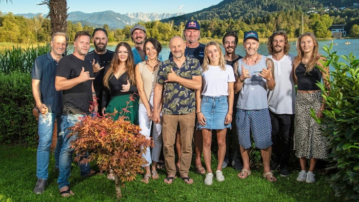 Bjørn Dunkerbeck mit Crew