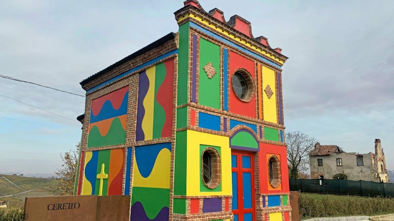 Zeitgenössische Kunst in den Weinbergen - die Barolo-Kapelle. (Bild: Andrea Thomas)