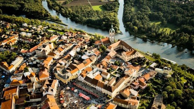 Ein Ort mit Weinbautradition: Wo die Flüsse Moldau und Elbe zusammentreffen liegt das mittelalterliche Städtchen Melnik. (Bild: Czech Tourism)